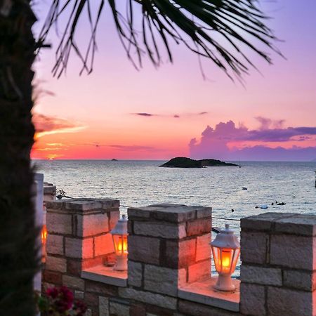 Hotel Castle Ksamil Luaran gambar